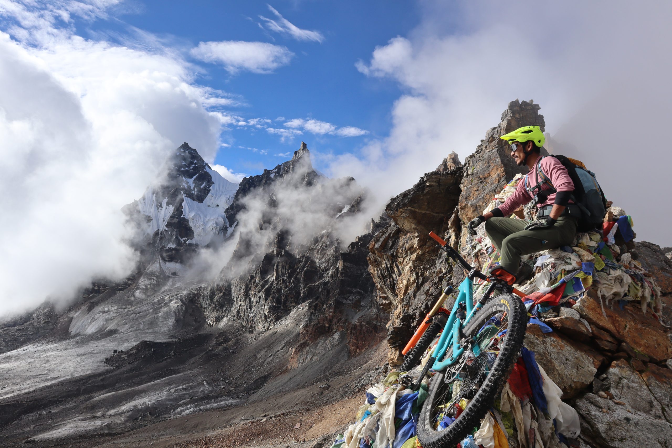 RENJO LA PASS